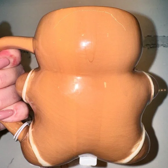 Gingerbread Mug - Picture 5 of 7